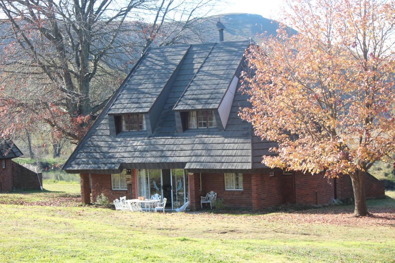 Valley Lakes Chalets Underberg Exteriör bild